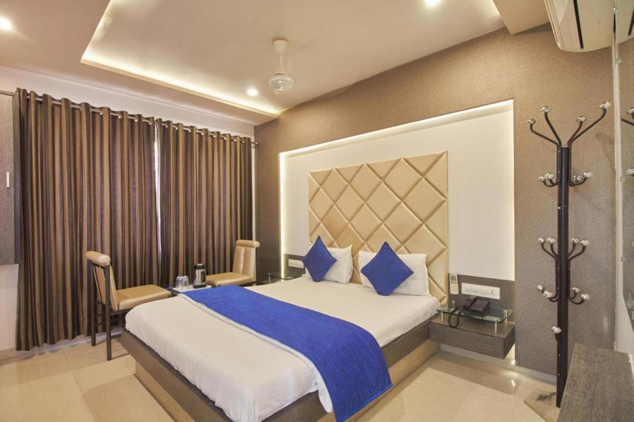 Hotel Flair Inn Ahmedabad Extérieur photo